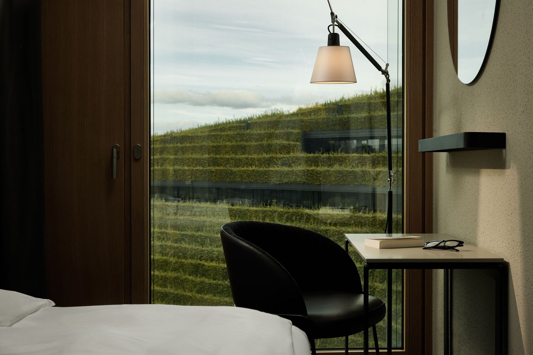 Designhotel Düsseldorf KöBogen Zimmer mit Blick auf KöBogen