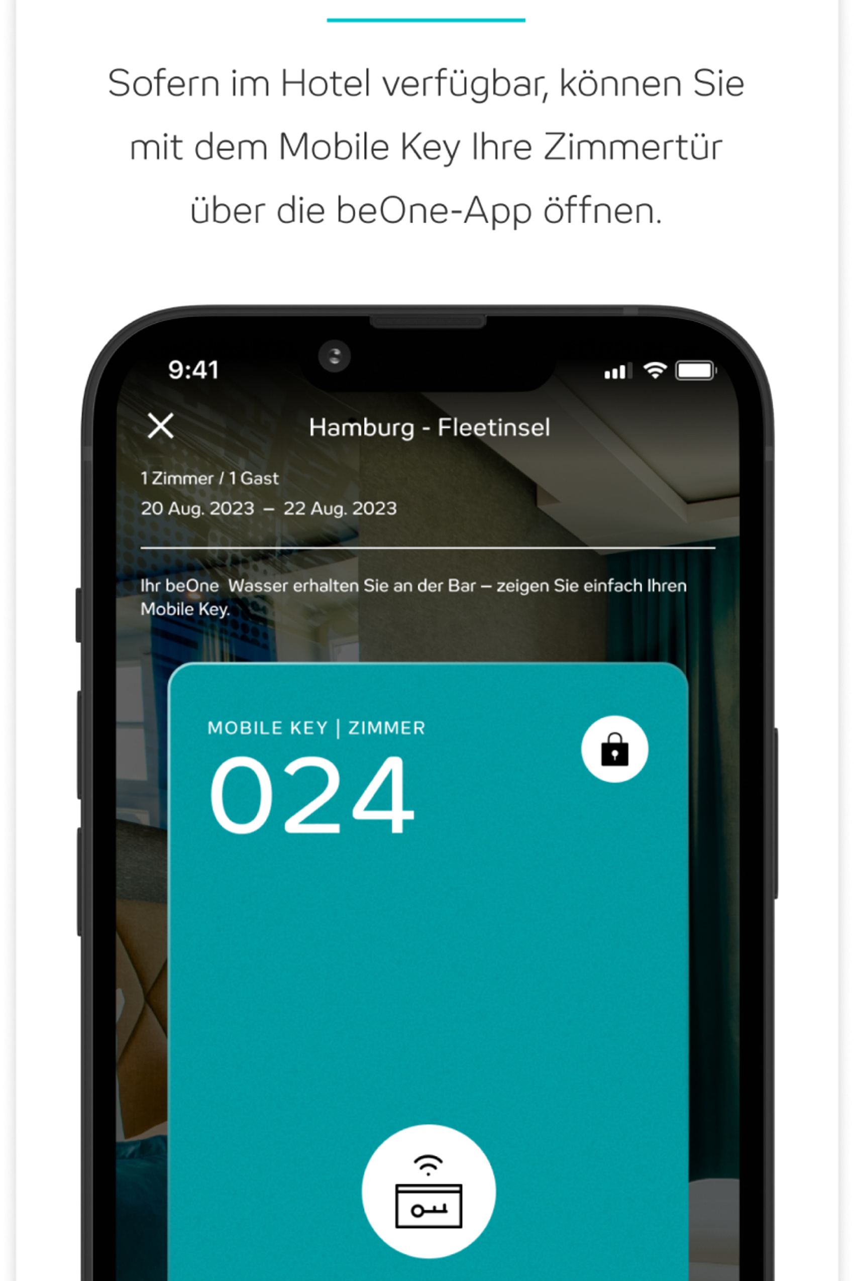 Smartphone zeigt digitale Hotelzimmerkarte mit Zimmerschloss und der Nummer 024 zur kontaktlosen Zimmertüröffnung über die beOne-App.