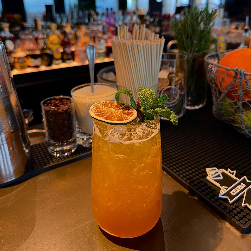 Planters Minut Punch Special Drink Sounds in the Cloud Nurenberg