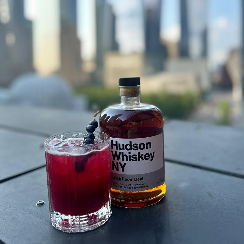 The Whiskey B Berry Special Drink Sounds in the Cloud New York