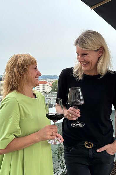 Designhotel Prag The Cloud One Dachterrasse Künstlerin Renata Kudlacek und Susan Schramm Interview